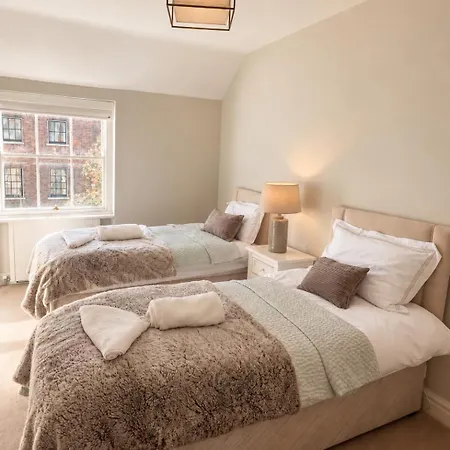 Apartment Exceptional Georgian Near St Stephens Dublin